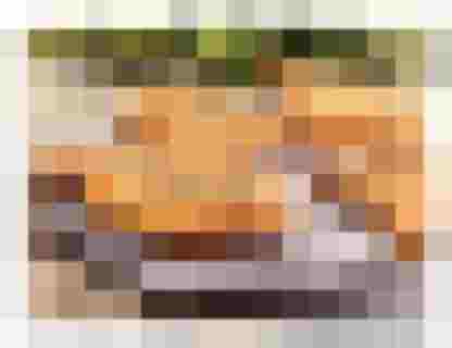 Brennnesselblätter mit Schafgarbenbutter